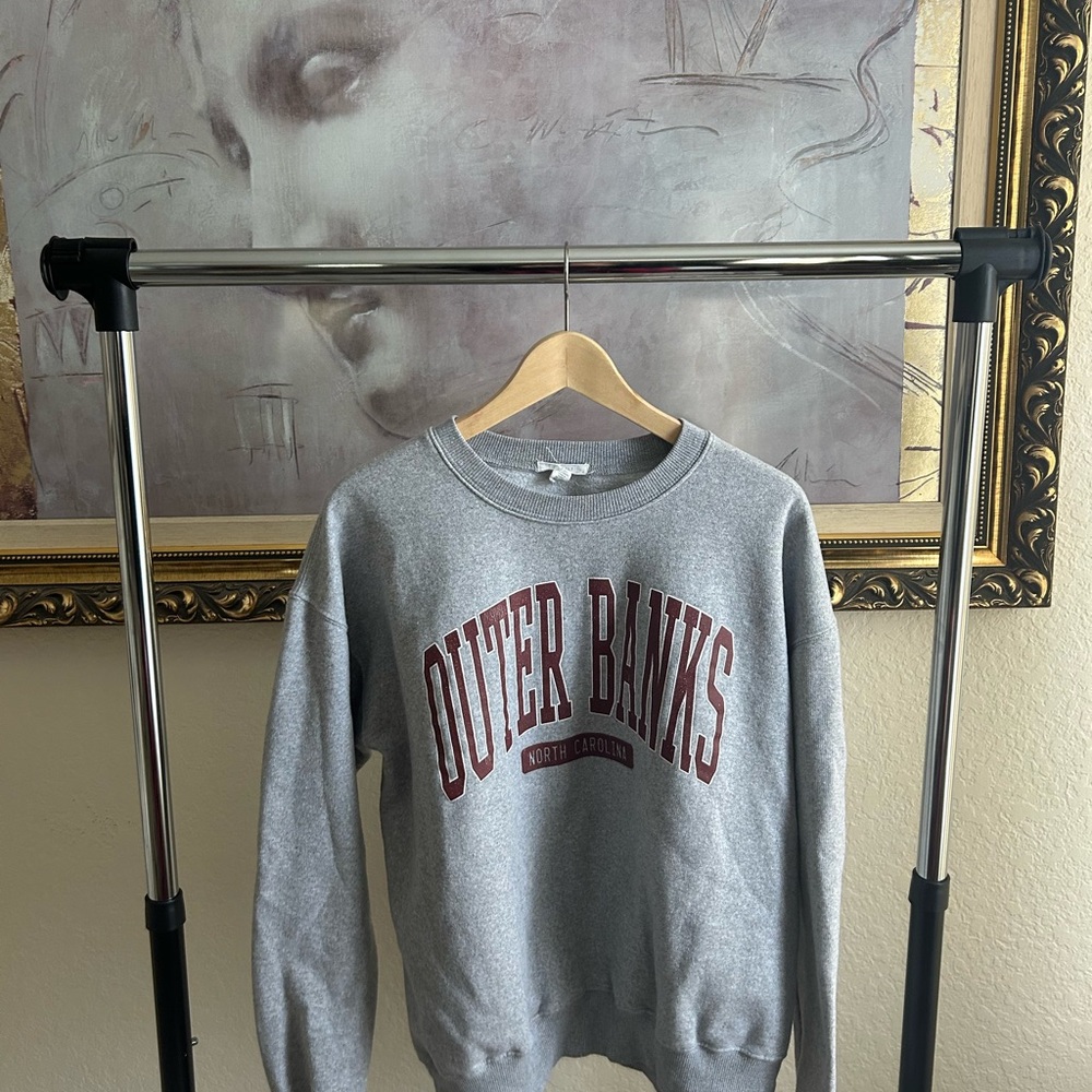 Full Tilt Gray and Maroon Crewneck Sweater